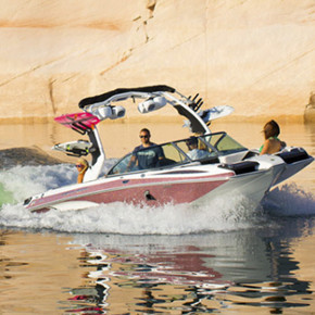 2016 Centurion Enzo FS44 | Some People In A Lake | New Inventory Link